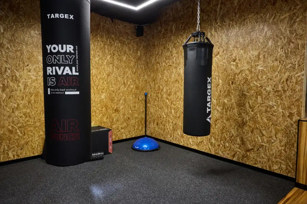 Зона единоборств