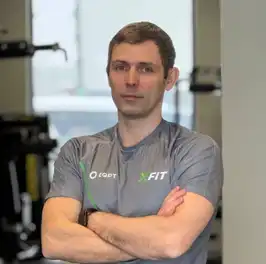 Тренер Антонов Александр