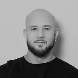 Тренер Коновалов Андрей