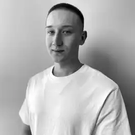 Тренер Назаренко Артем
