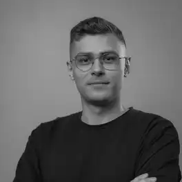 Тренер Шуленин Матвей